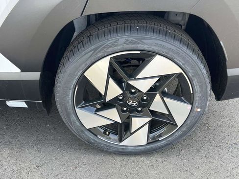 New 2026 Hyundai Kona Limited FWD image 6