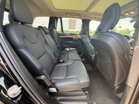 Used 2024 Volvo XC90 B6 Plus AWD/4WD image 34