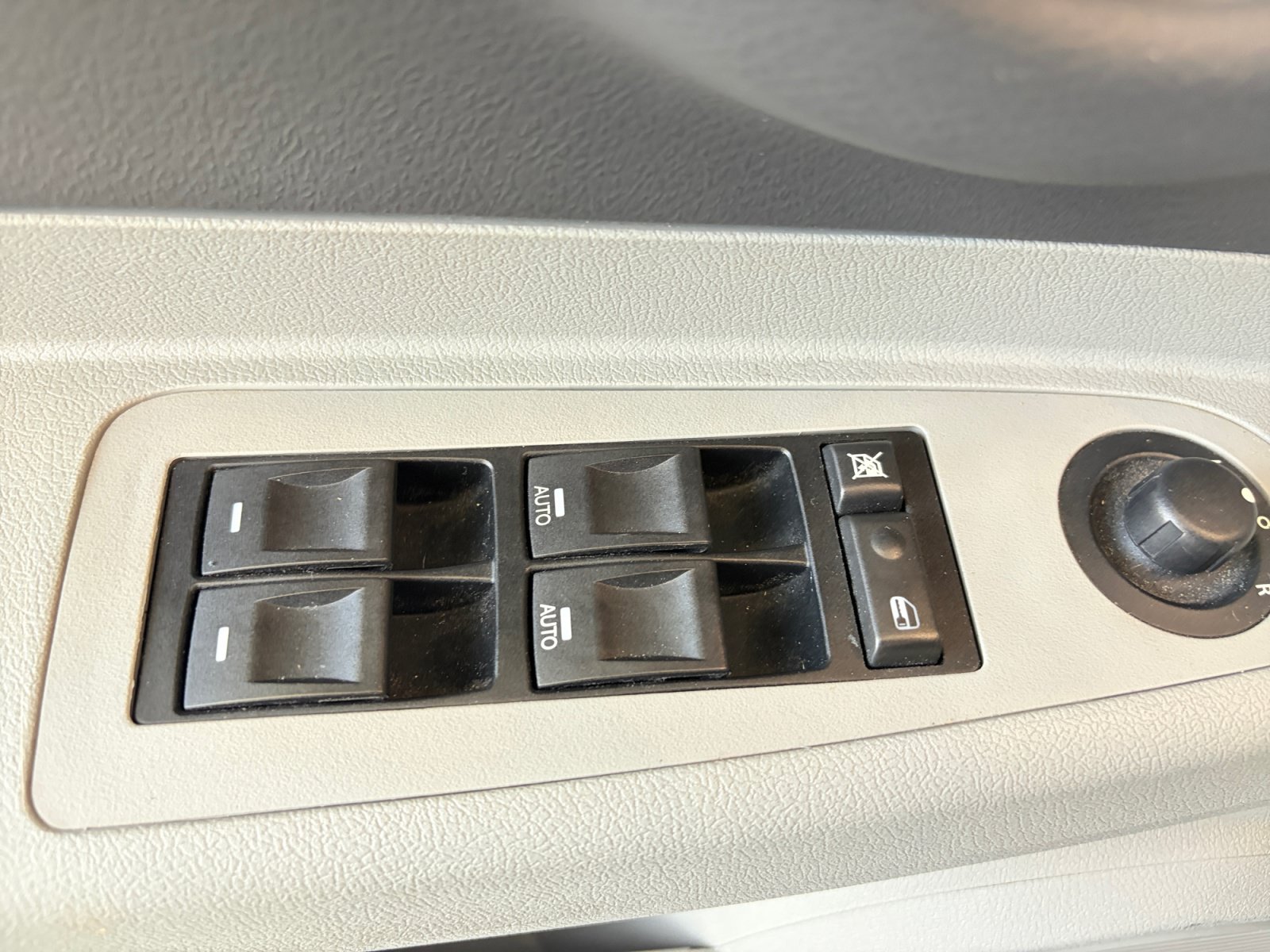 Used 2006 Dodge Magnum SRT8 w/ SRT Option Group III RWD image 15