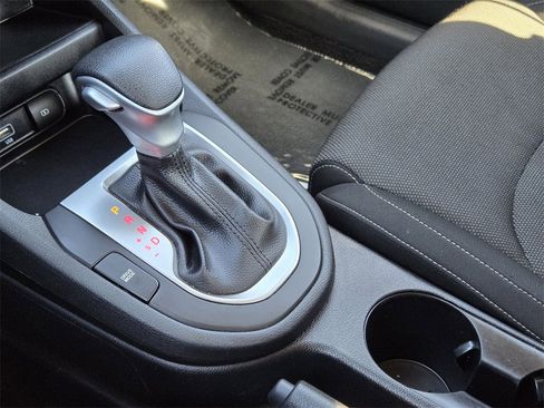 Certified 2024 Kia Forte LXS image 9