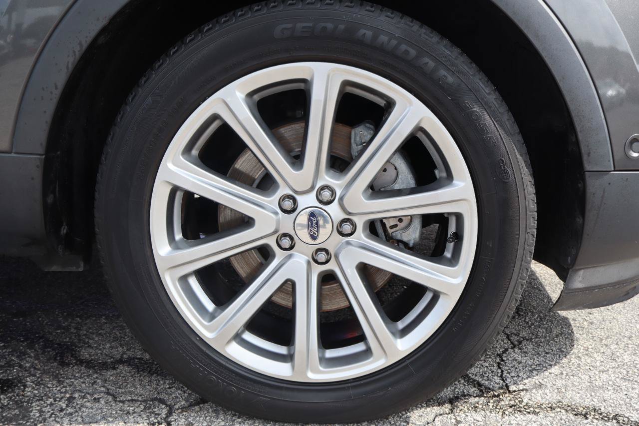 Used 2016 Ford Explorer Limited w/ Equipment Group 301A FWD image 26