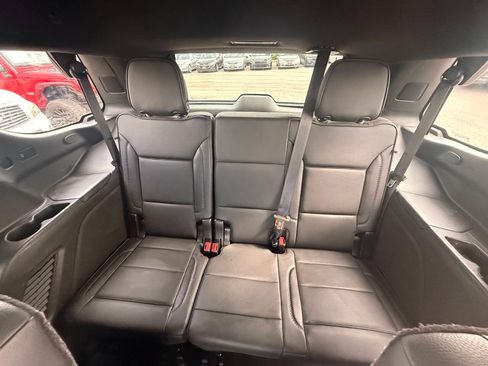 Used 2021 GMC Yukon Denali w/ Denali Ultimate Package AWD/4WD image 45