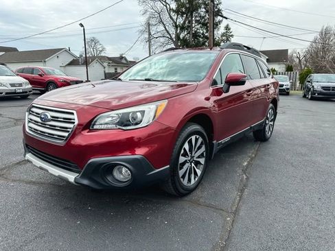 Used 2017 Subaru Outback 2.5i Limited image 3