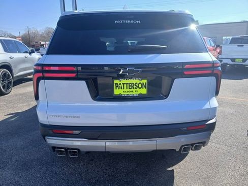 New 2026 Chevrolet Traverse LT w/ Enhanced Driving Package FWD image 5