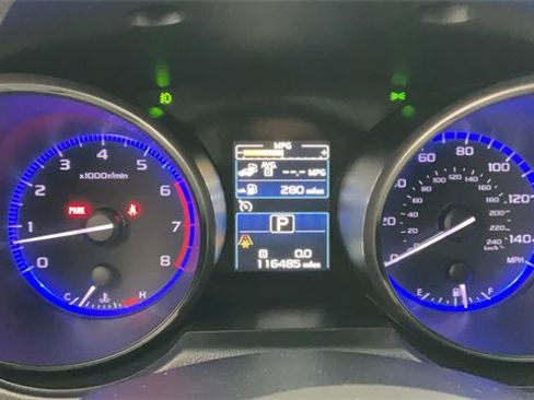 Used 2017 Subaru Outback 2.5i Premium image 2