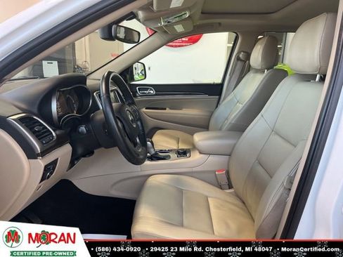 Used 2018 Jeep Grand Cherokee Limited w/ Trailer Tow Group IV image 15