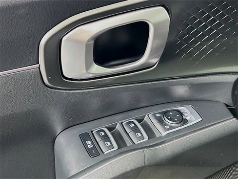 Used 2021 Kia Sorento EX image 9