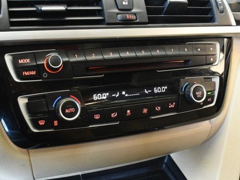 Used 2018 BMW 330i Sedan RWD image 30