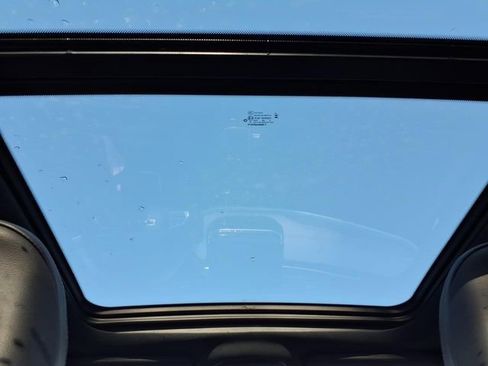 Used 2025 Jeep Compass Limited w/ Elite Group image 17