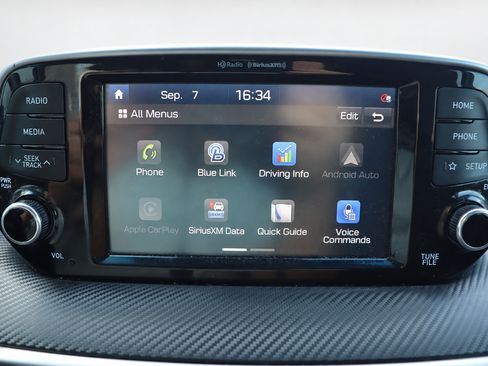 Used 2021 Hyundai Tucson Value FWD image 34