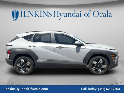 Certified 2024 Hyundai Kona SEL FWD image 2