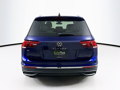 Used 2023 Volkswagen Tiguan SE FWD image 7