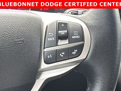 Used 2023 Ford Explorer XLT image 23