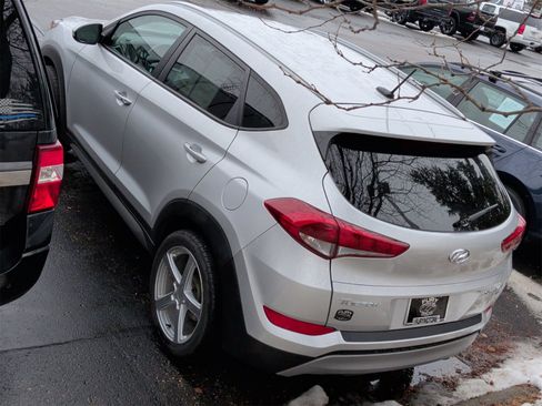 Used 2017 Hyundai Tucson Sport w/ Cargo Package image 5