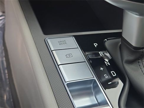 New 2025 Hyundai Elantra Blue image 14