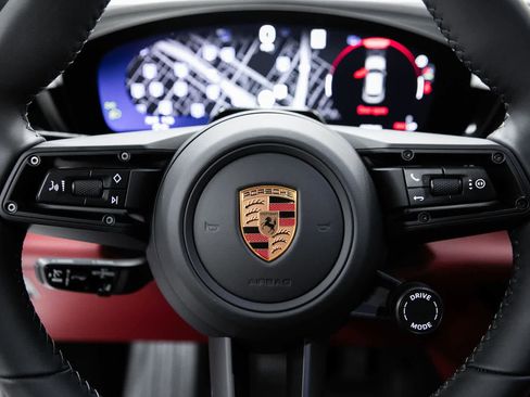 New 2026 Porsche Macan Electric RWD image 14