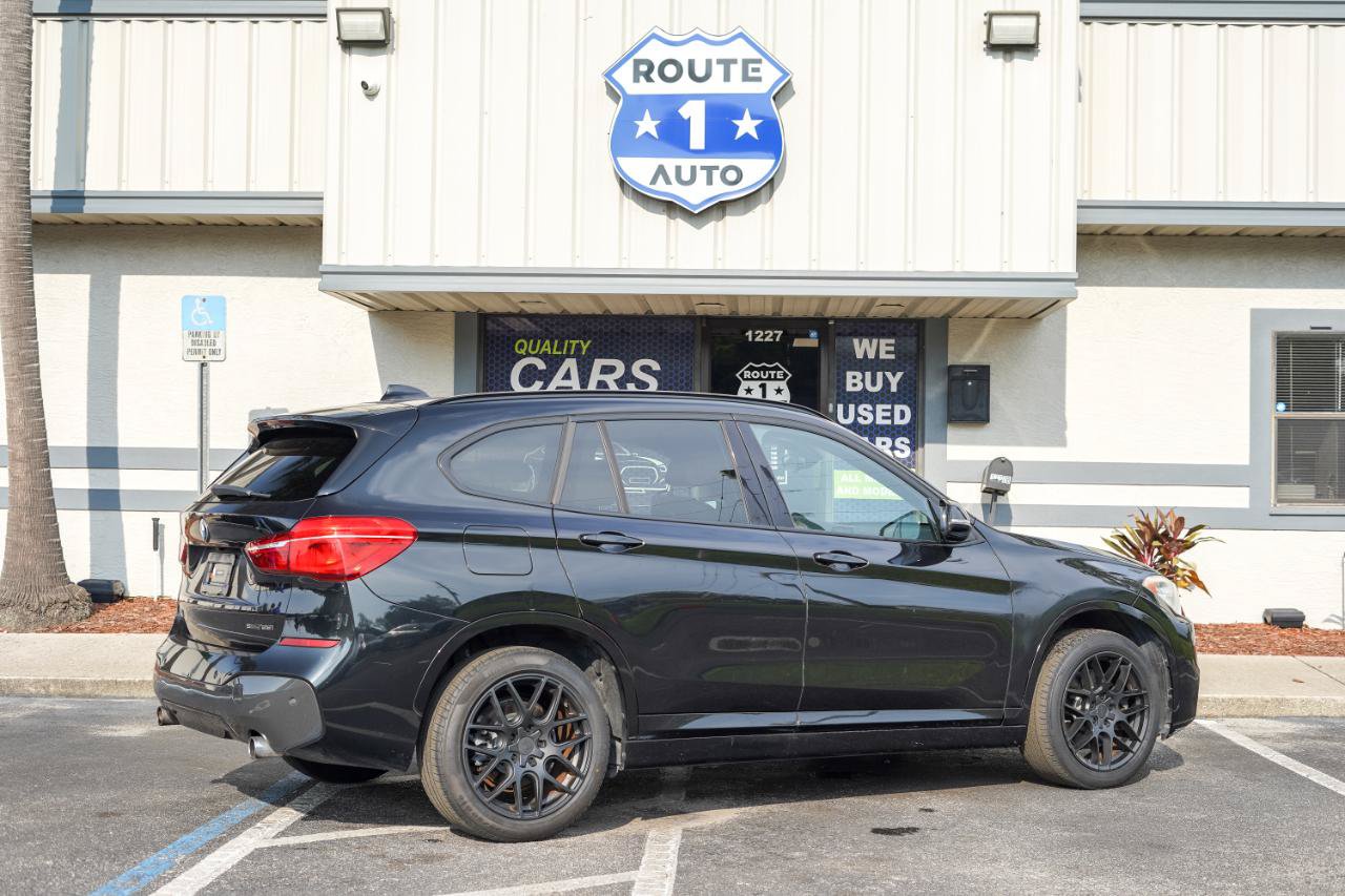 Used 2019 BMW X1 sDrive28i w/ M Sport Package FWD image 6