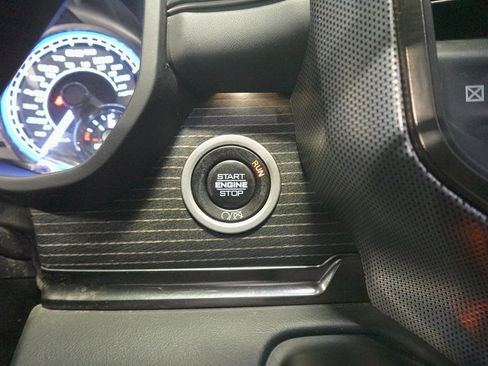 Used 2021 RAM 2500 Limited image 22