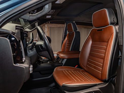 Used 2025 GMC Sierra 2500 Denali Ultimate image 21