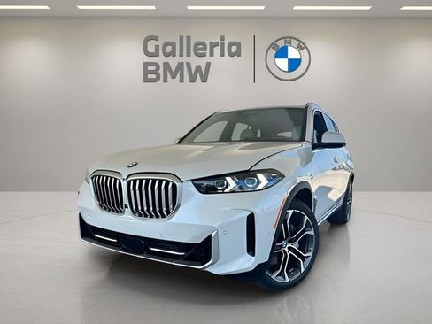 Used 2026 BMW X5 sDrive40i w/ Premium Package image 1