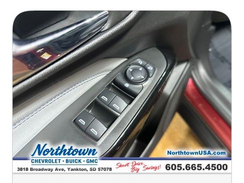 Used 2024 Chevrolet Trax LT w/ Driver Confidence Package image 11