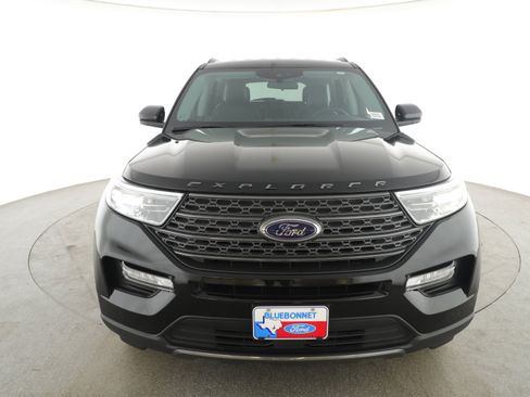 Certified 2024 Ford Explorer XLT w/ Equipment Group 202A image 2