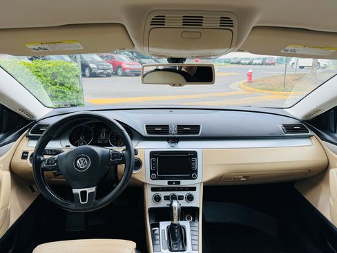 Used 2013 Volkswagen CC Sport Plus image 14