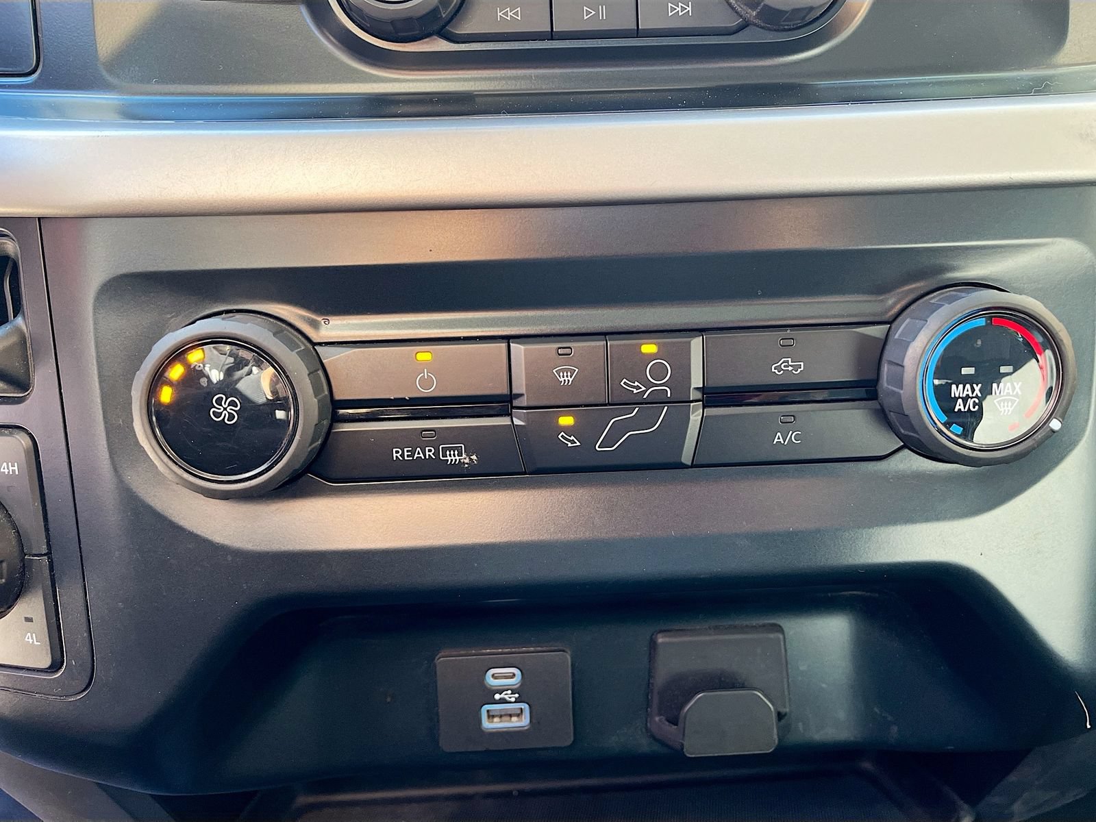 Used 2022 Ford F150 XLT AWD/4WD image 16