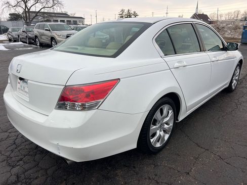 Used 2010 Honda Accord EX-L image 7