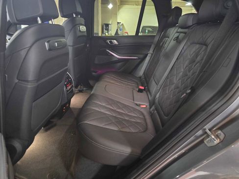 Used 2024 BMW X5 xDrive40i w/ Premium Package image 16