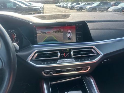 Used 2022 BMW X6 xDrive40i AWD/4WD image 14
