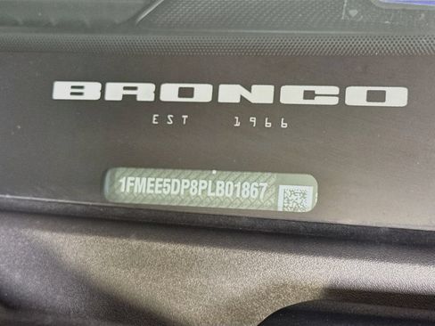 Used 2023 Ford Bronco Wildtrak AWD/4WD image 23