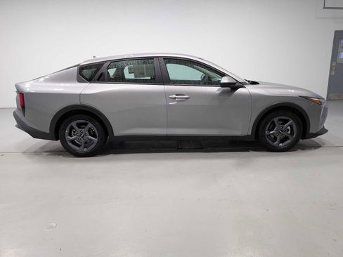 Certified 2025 Kia K4 FWD image 7