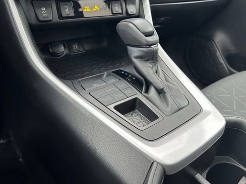 Certified 2024 Toyota RAV4 XLE w/ Convenience Package image 21