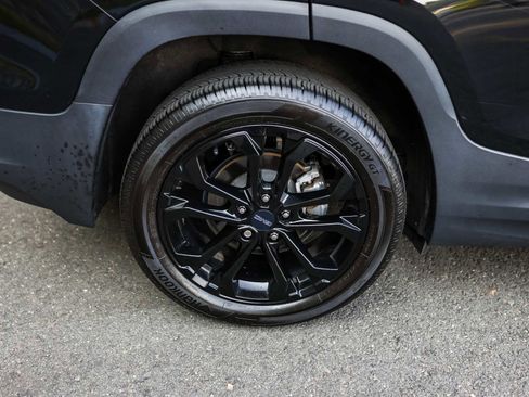 Used 2021 GMC Terrain SLT w/ Infotainment Package II image 6