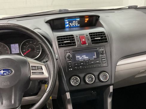 Used 2015 Subaru Forester 2.5i w/ Alloy Wheel Package AWD/4WD image 13