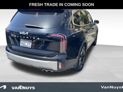 Used 2024 Kia Telluride EX w/ EX Captain's Chair Package