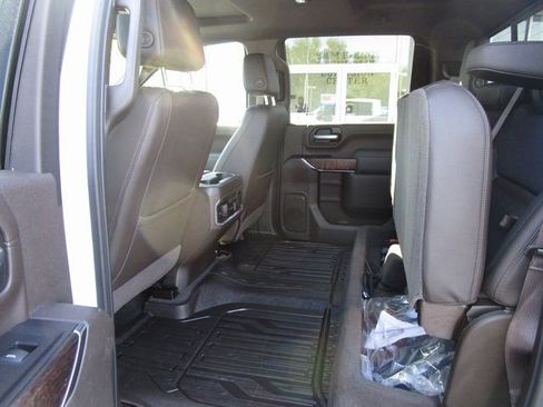 Used 2020 GMC Sierra 3500 Denali w/ Denali Ultimate Package image 19