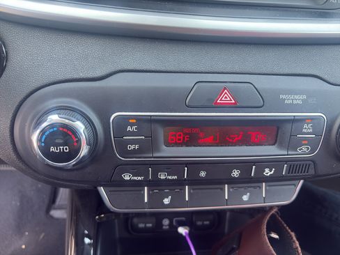 Used 2020 Kia Sorento EX FWD image 4