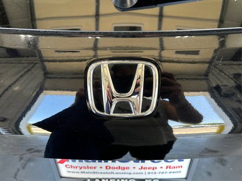 Used 2024 Honda HR-V Sport image 24