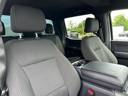Used 2024 Ford F150 XLT w/ XLT Black Appearance Package RWD image 51