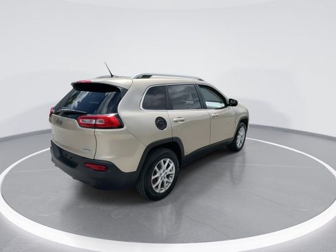 Used 2014 Jeep Cherokee Latitude AWD/4WD image 19
