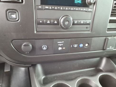 Used 2024 Chevrolet Express 2500 2500 w/ Driver Convenience Package image 16