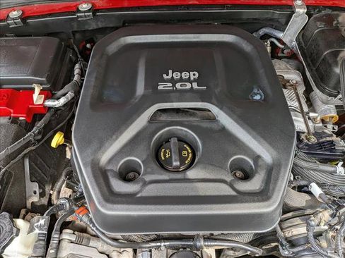 Used 2018 Jeep Wrangler Unlimited Sahara w/ Cold Weather Group image 24