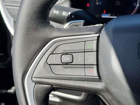 New 2025 Jeep Grand Cherokee Altitude AWD/4WD image 8