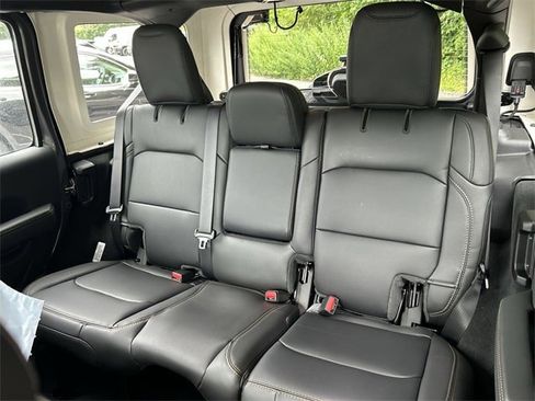 New 2025 Jeep Wrangler Unlimited Sahara image 13