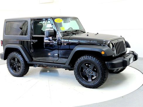 Used 2017 Jeep Wrangler Sport image 7