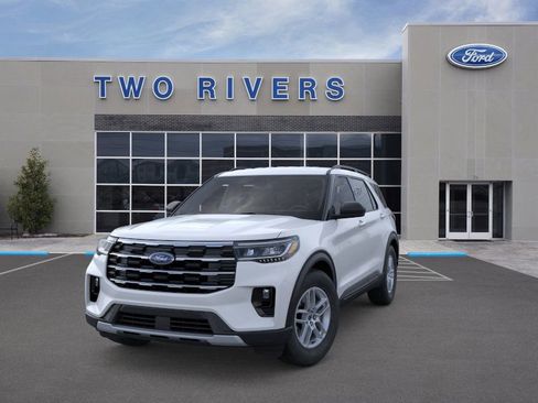 New 2026 Ford Explorer Active image 2