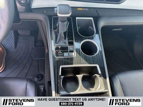 Used 2026 Toyota Sienna XSE AWD/4WD image 23