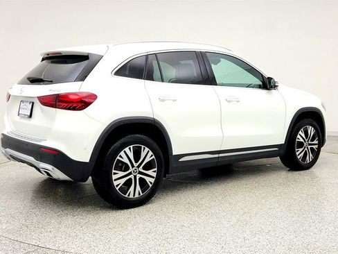 Used 2026 Mercedes-Benz GLA 250 4MATIC image 5